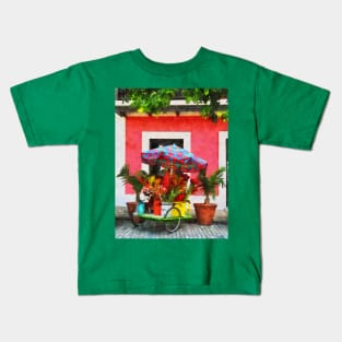 San Juan, Puerto Rico - Flower Cart Kids T-Shirt